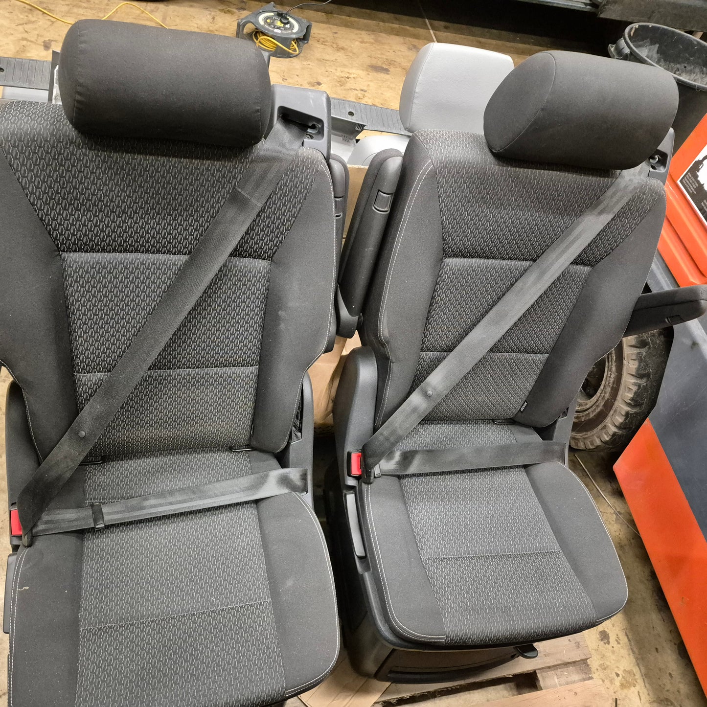 VW T5 or T6 Caravelle Single Rear Seats - Kutamo Fabric