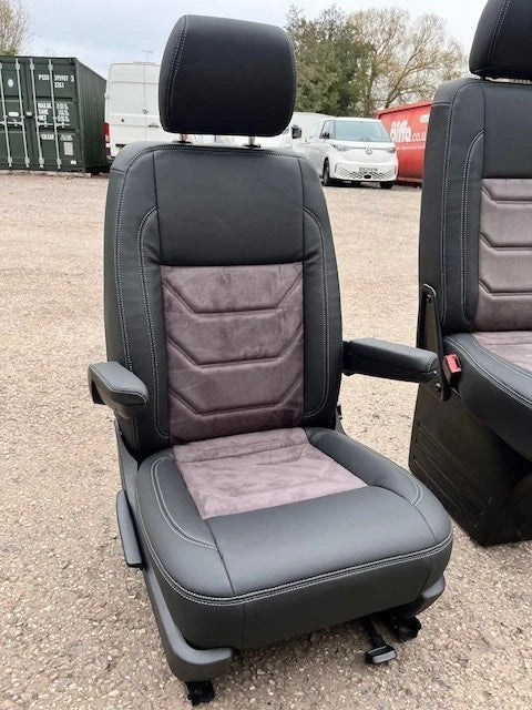 VW Transporter Front Seats – Brand New Upholstery