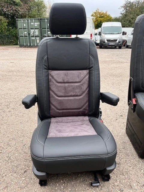 VW Transporter Front Seats – Brand New Upholstery