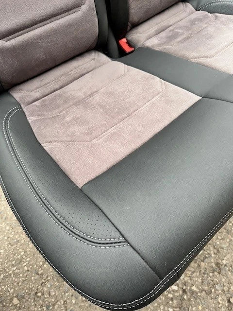 VW Transporter Front Seats – Brand New Upholstery